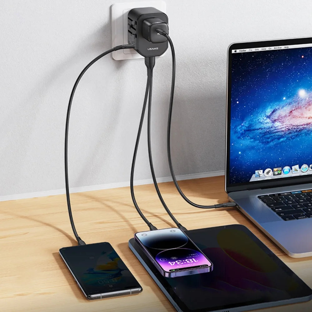 USAMS US-CC179 T59 20W Dual USB + Type-C Universal Travel Charger (US/AU/UK/EU)