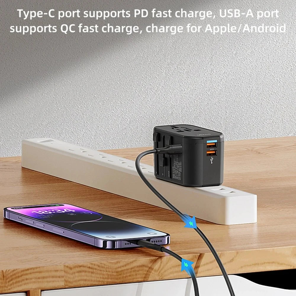 USAMS US-CC179 T59 20W Dual USB + Type-C Universal Travel Charger (US/AU/UK/EU)